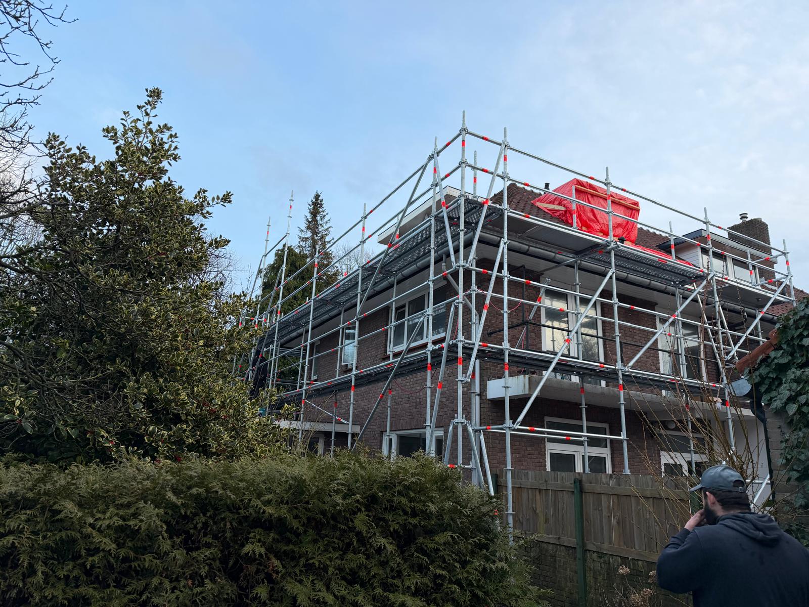 Professionele steigerbouw montage door VCA-gecertificeerde monteurs